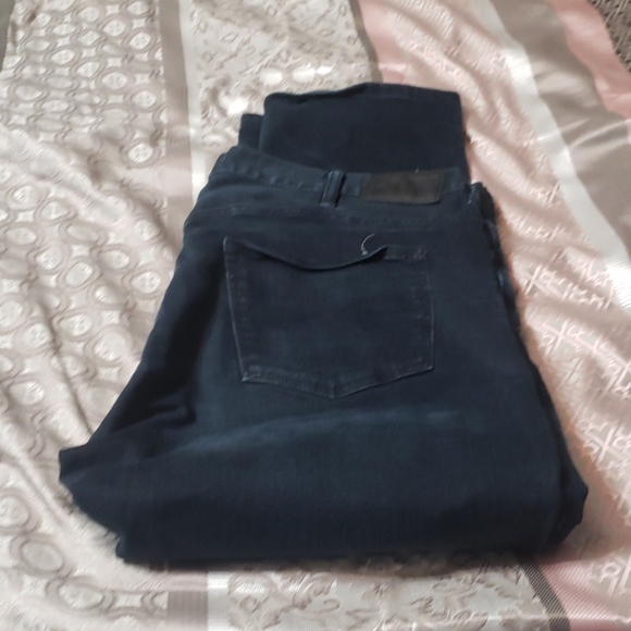 Jean - Picture 4 of 4